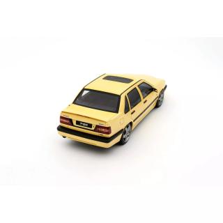 Volvo 850 T-5R Cream Yellow 1996 OttO mobile 1:18 Resinemodell (Türen, Motorhaube... nicht zu öffnen!)